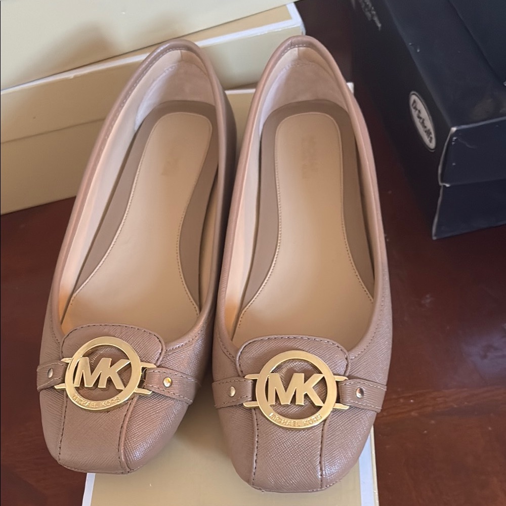 Michael Kors Women's Brown Flats